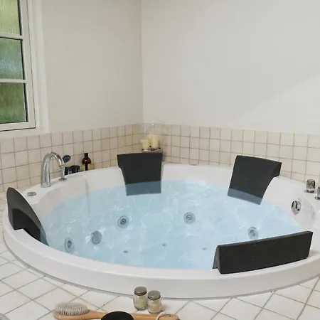 Prázdninový dům Cozy In Idestrup With Sauna