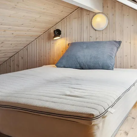 Cozy In Idestrup With Sauna